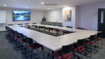 Marsden Suites Albany