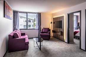 Marsden Suites Albany