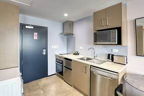 Marsden Suites Albany