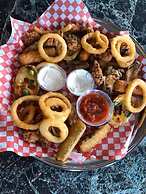 Gibbons hotel &Tavern