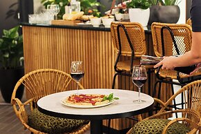 Staybridge Suites The Hague - Parliament by IHG