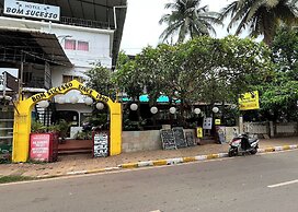 Hotel Bom Sucesso, Candolim Beach