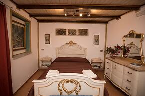 Cannatella's Mansion