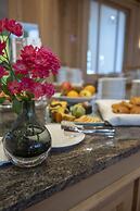 Atomis Hotel Munich Airport by Mercure