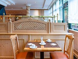 Atomis Hotel Munich Airport by Mercure