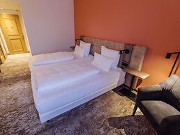 Atomis Hotel Munich Airport by Mercure