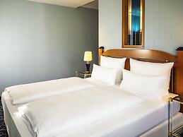 Atomis Hotel Munich Airport by Mercure