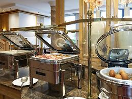 Atomis Hotel Munich Airport by Mercure