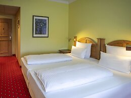 Atomis Hotel Munich Airport by Mercure