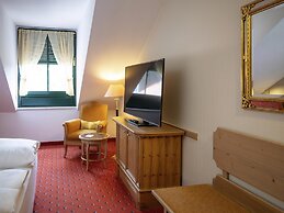 Atomis Hotel Munich Airport by Mercure