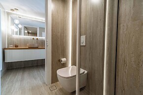 Lithinon Luxury Suites