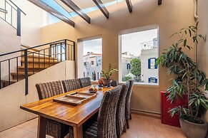 Lithinon Luxury Suites