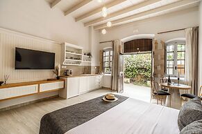 Lithinon Luxury Suites