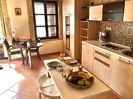 Lithinon Luxury Suites