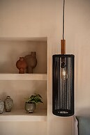 Lithinon Luxury Suites