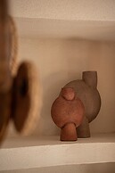 Lithinon Luxury Suites