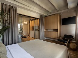 Lithinon Luxury Suites