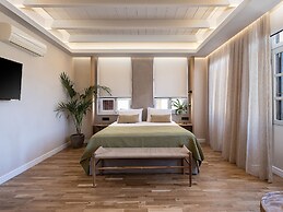 Lithinon Luxury Suites