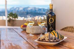 Lithinon Luxury Suites