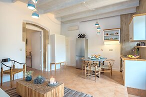 Lithinon Luxury Suites