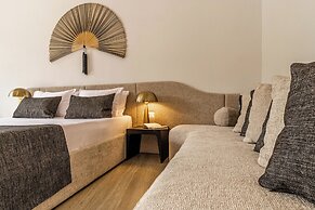 Lithinon Luxury Suites