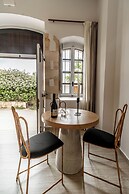 Lithinon Luxury Suites