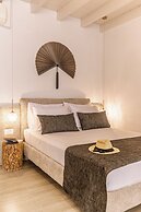 Lithinon Luxury Suites