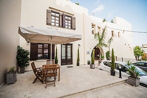 Lithinon Luxury Suites