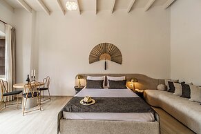 Lithinon Luxury Suites