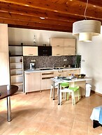 Lithinon Luxury Suites