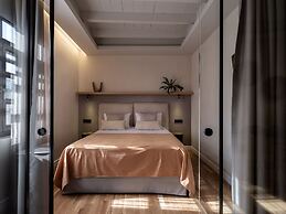 Lithinon Luxury Suites