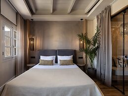 Lithinon Luxury Suites