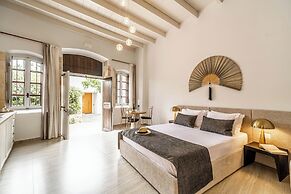 Lithinon Luxury Suites