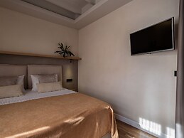 Lithinon Luxury Suites