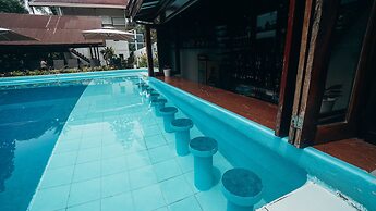 Point 303 Surf Resort