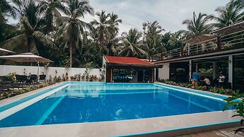 Point 303 Surf Resort