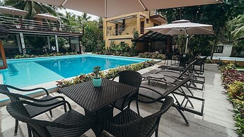 Point 303 Surf Resort