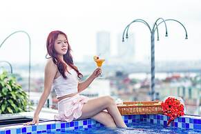 Shining Central Hotel & Spa