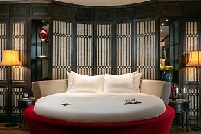 Shining Central Hotel & Spa