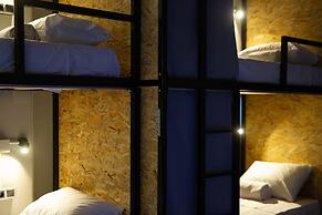 Bedway Athens Hostel