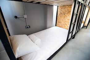 Bedway Athens Hostel