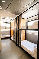 Bedway Athens Hostel