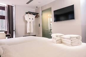 Days Hotel and Suites Fraser Business Park KL