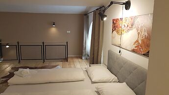 Sobieski Apartments Historic City