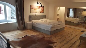 Sobieski Apartments Historic City