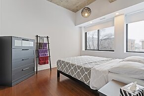 Condotel LeLuxe St-Denis St - mtlFlats