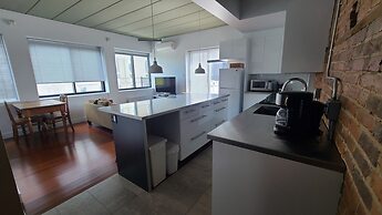 Condotel LeLuxe St-Denis St - mtlFlats