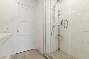 Condotel LeLuxe St-Denis St - mtlFlats