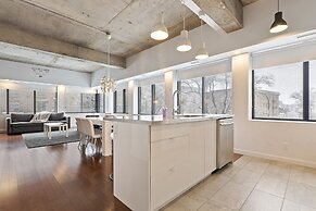 Condotel LeLuxe St-Denis St - mtlFlats