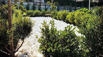 Villa Karina - Near Achladies Beach